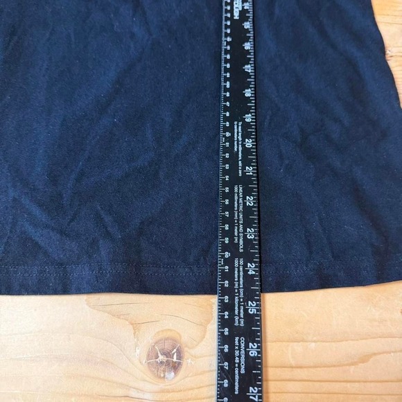 Kendrick Lamar "DAMN." Championship Tour Tee (2018)
Size Small - Picture 2 of 6